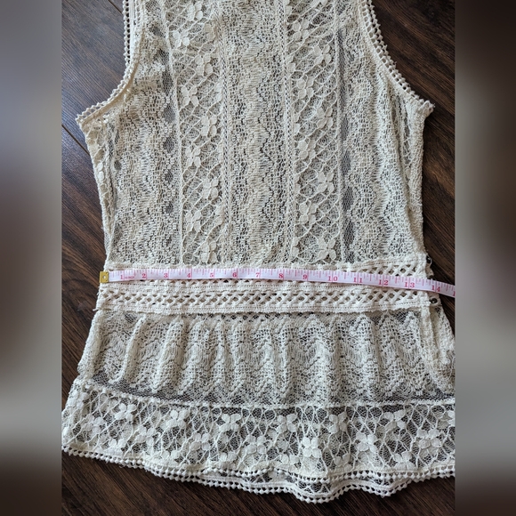 Zara Lace Top - Picture 6 of 6